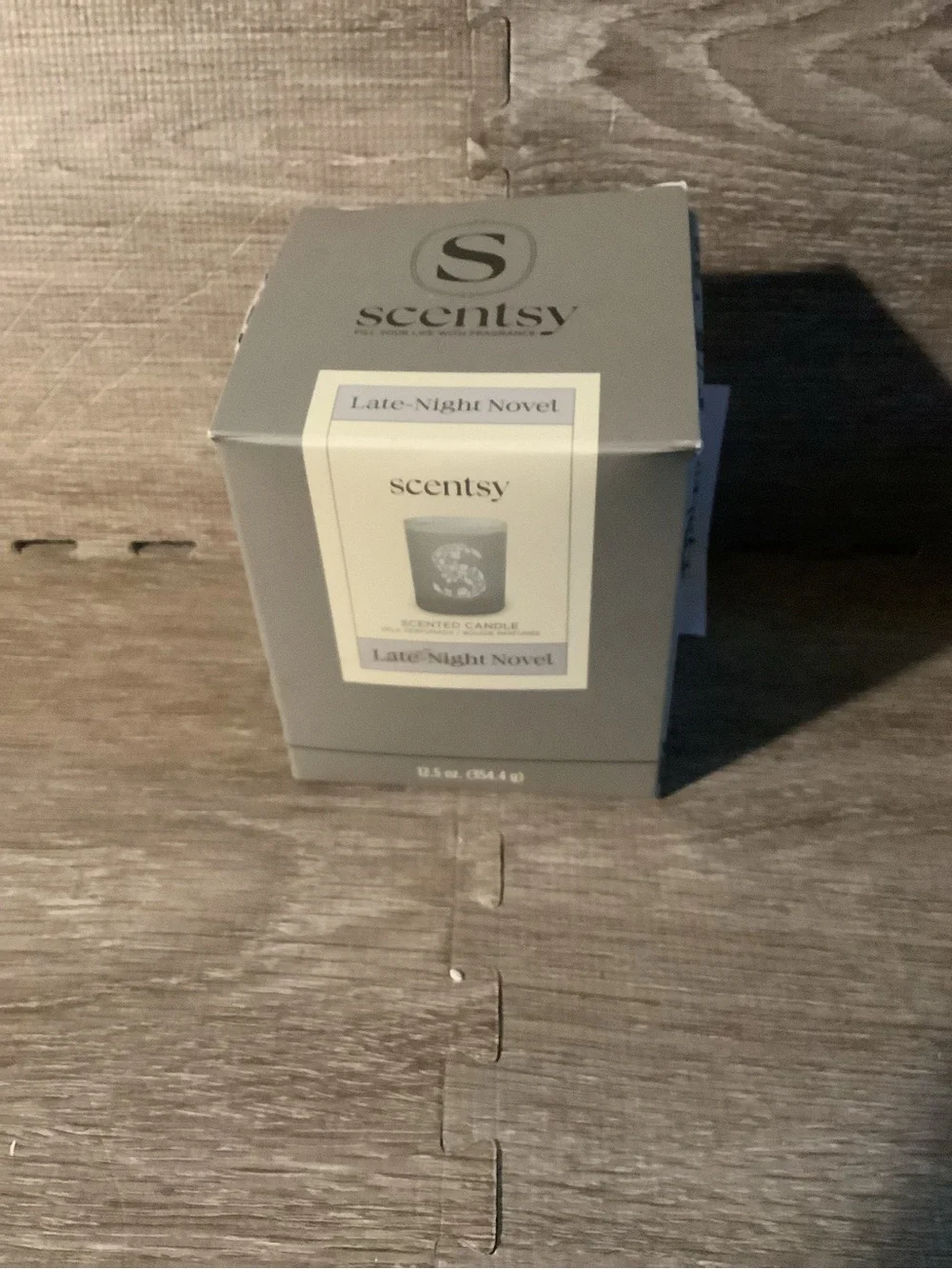 Scentsy Candle LATE NIGHT NOVEL 12.5oz NEW NIB